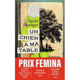 UN CHIEN A MA TABLE