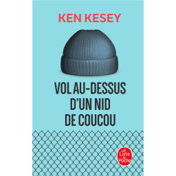 VOL AU-DESSUS D'UN NID DE...