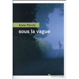 SOUS LA VAGUE