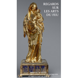 REGARDS SUR LES ARTS DU FEU