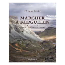 MARCHER A KERGUELEN
