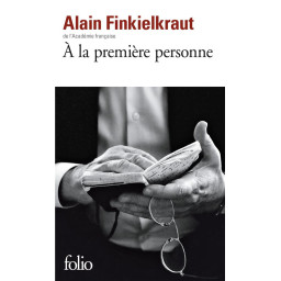 A LA PREMIERE PERSONNE